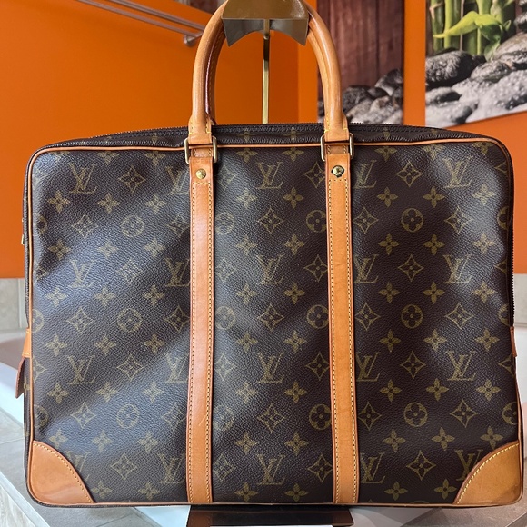 LOUIS VUITTON Canvas Forte Documents Voyage - Picture 3 of 12
